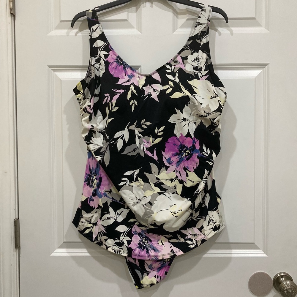 Swimsuits for All 28W Beach Belle plus women’s one piece black & floral suit